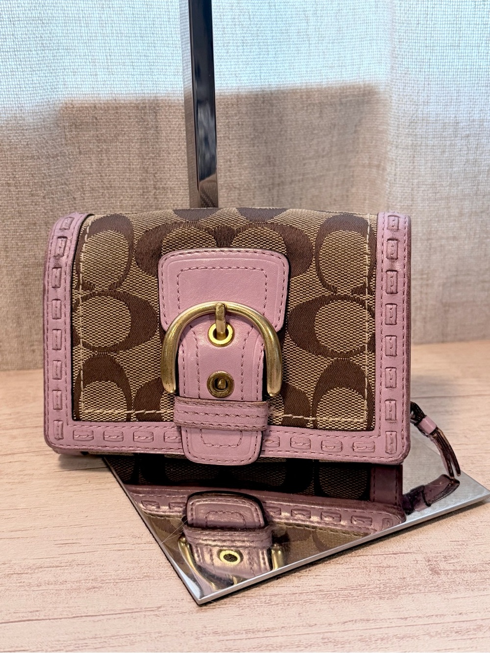 Coach SoHo Bifold Wallet Vintage Y2K Purple Signature Canvas with Buckle